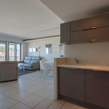 Appartement Saint-jean-de-luz, 2 Pièces, 4 Personnes - Fr-1-4-655 *
